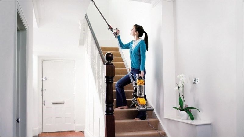 Sử dụng máy hút bụi giúp hạn chế phát tán bụi bẩn vào môi trường Sử dụng máy hút bụi giúp hạn chế phát tán bụi bẩn vào môi trường