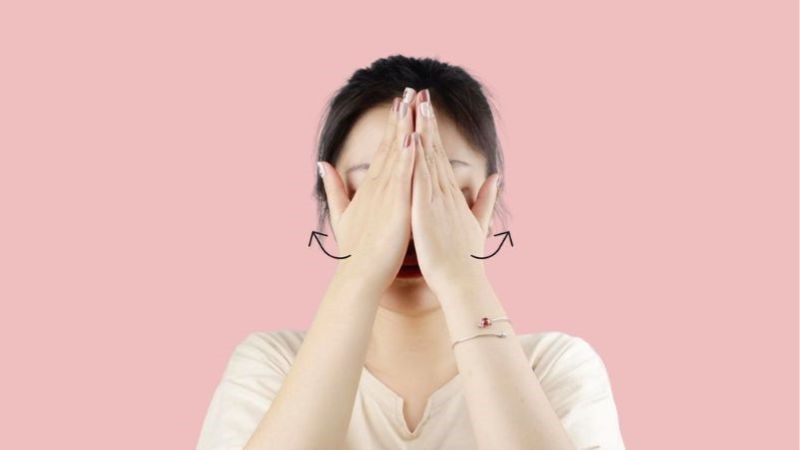 Massage mắt giúp máu lưu thông tốt hơn