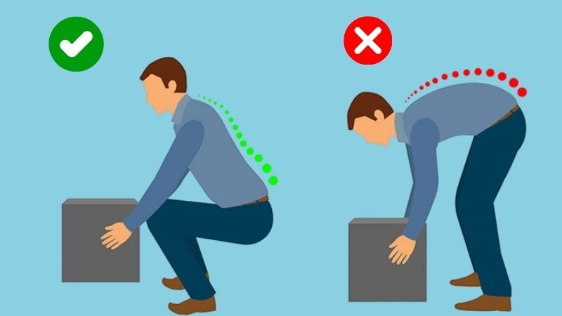 Cần bê vật nặng đúng cách để hỗ trợ điều trị bệnh lý xương khớp