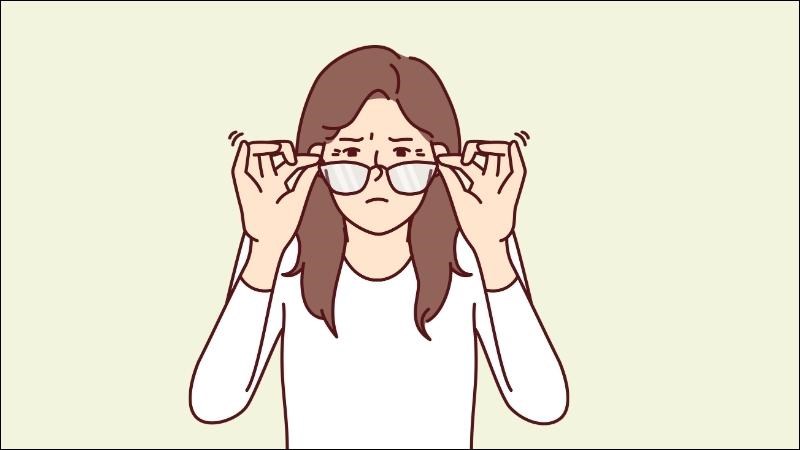 Đeo kính cận đúng số đo giúp bạn nhìn rõ nét và giảm mỏi mắt