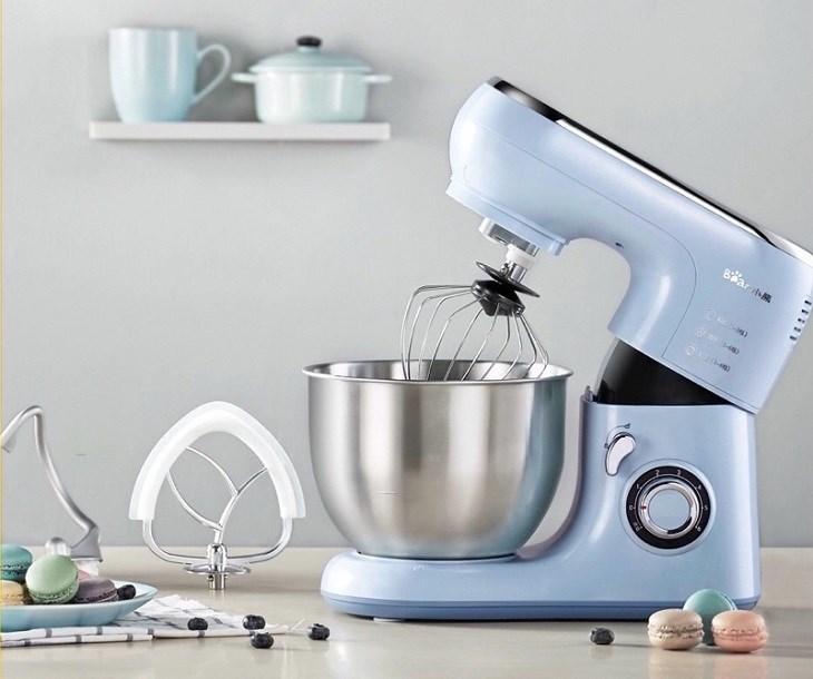 Sử dụng máy nhồi bột với nguồn điện ổn định, đúng định mức nhà sản xuất quy định