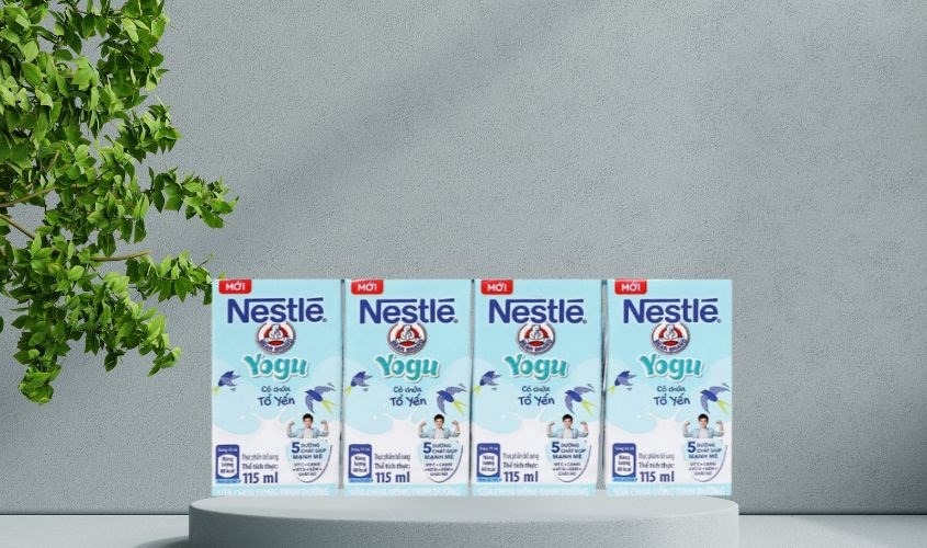 Lốc 4 hộp sữa chua uống tổ yến Nestlé Yogu 115 ml (từ 1 tuổi) Lốc 4 hộp sữa chua uống tổ yến Nestlé Yogu 115 ml (từ 1 tuổi)