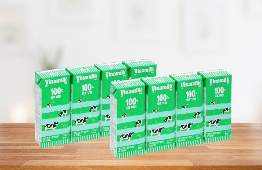 Lốc 4 hộp sữa tươi tiệt trùng Vinamilk có đường 180 ml (từ 1 tuổi) Lốc 4 hộp sữa tươi tiệt trùng Vinamilk có đường 180 ml (từ 1 tuổi)