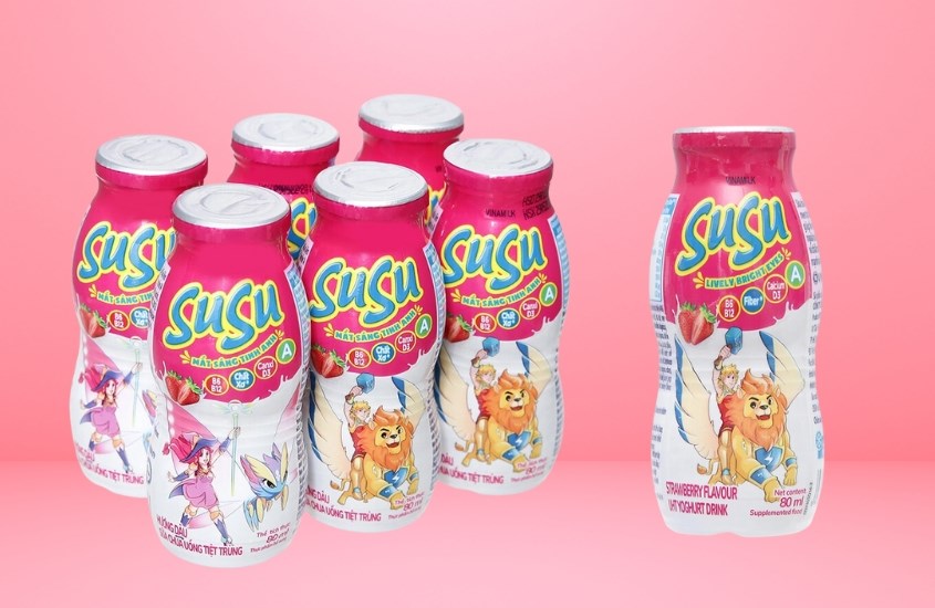 Lốc 6 chai sữa chua uống tiệt trùng Vinamilk SuSu vị dâu 80 ml (từ 1 tuổi) Lốc 6 chai sữa chua uống tiệt trùng Vinamilk SuSu vị dâu 80 ml (từ 1 tuổi)