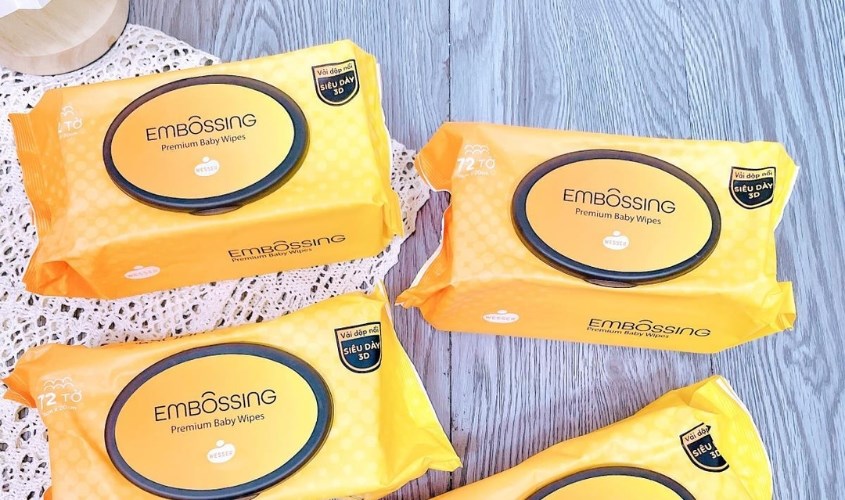 Khăn ướt Wesser dập nổi siêu dày không mùi gói 72 miếng