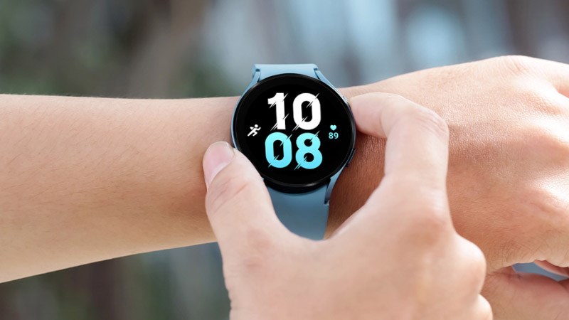 Cảm biến phân tích trở kháng điện sinh học trên smartwatch là gì