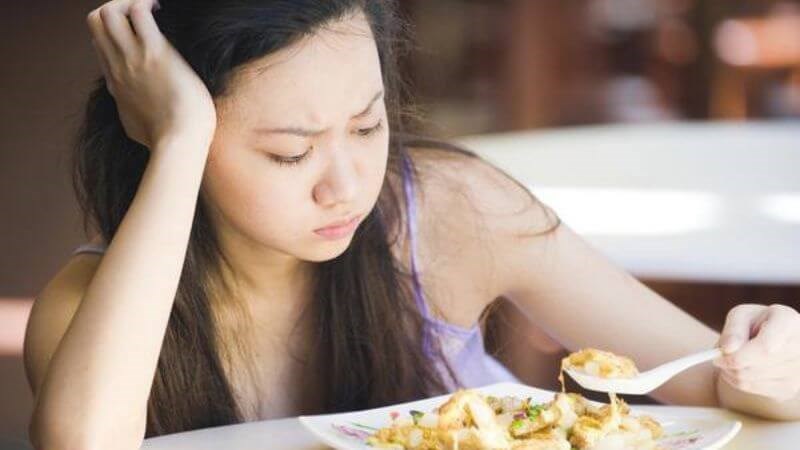 Khi chán ăn kéo dài nên đến các cơ sở y tế để được thăm khám