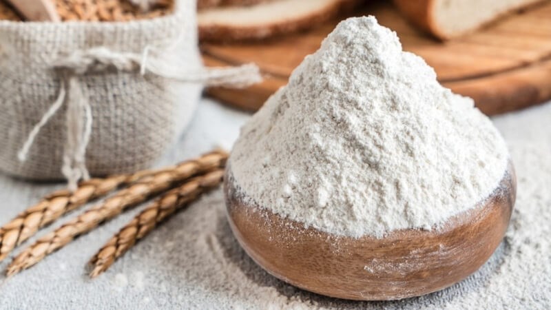 Thiếu vitamin B1 nguyên phát do ăn nhiều thực phẩm giàu carbohydrate tinh chế cao