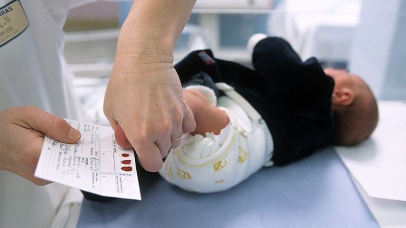 Sàng lọc sơ sinh giúp phát hiện sớm các bệnh lý di truyền