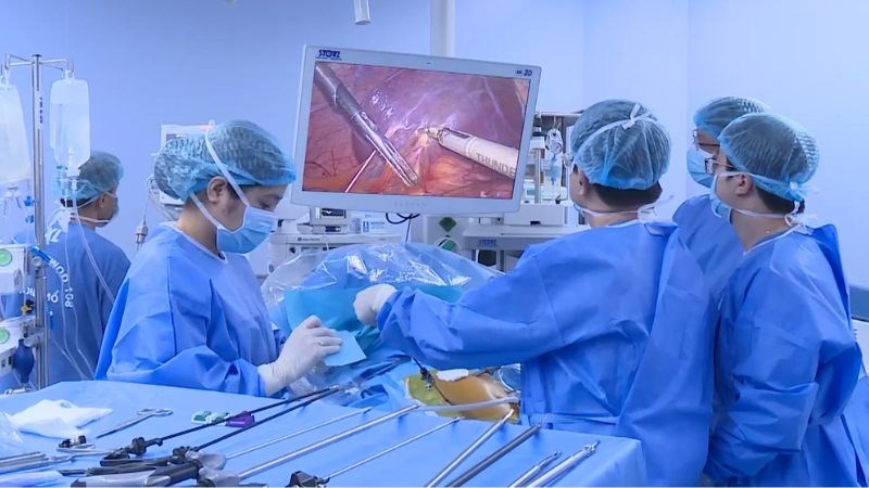 Phẫu thuật ghép gan là phương pháp hoàn hảo nhất trong điều trị bệnh não gan