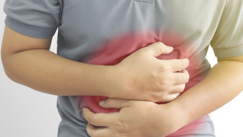 Người bệnh sẽ thấy đau bụng từng cơn