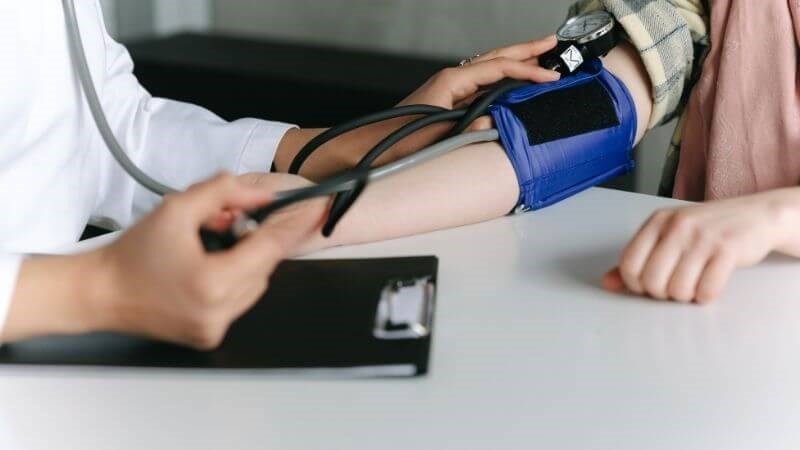 Thông thường, bệnh nhân tăng huyết áp áo choàng trắng không cần phải dùng thuốc Thông thường, bệnh nhân tăng huyết áp áo choàng trắng không cần phải dùng thuốc