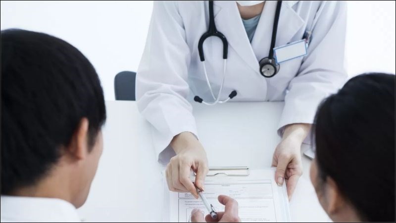 Tiền sử bệnh da liễu của bệnh nhân và những người trong gia đình sẽ được tìm hiểu Tiền sử bệnh da liễu của bệnh nhân và những người trong gia đình sẽ được tìm hiểu