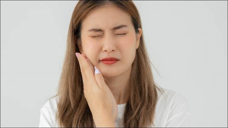 Tê mặt là cảm giác xảy ra khi các dây thần kinh chi phối cho vùng này bị tổn thương