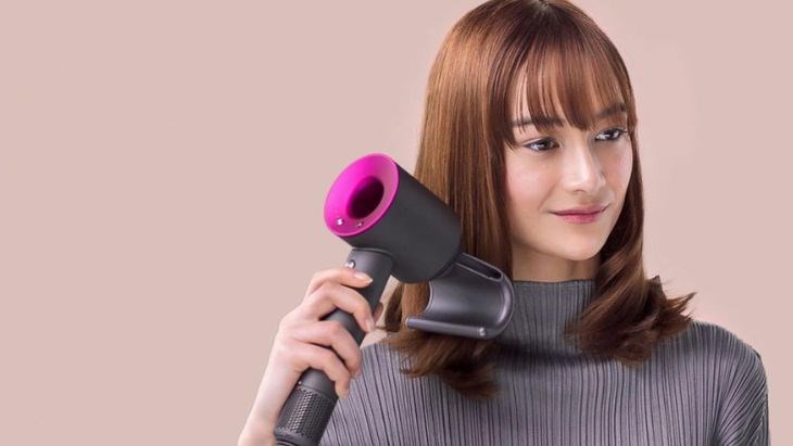 Máy sấy tóc  Dyson sở hữu thiết kế cầm tay gọn nhẹ