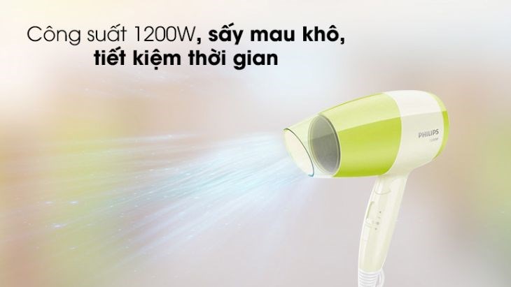 Máy sấy tóc 1200W Philips BHC015 được trang bị công suất 1200W tạo luồng khí nóng nhanh, sấy tóc mau khô