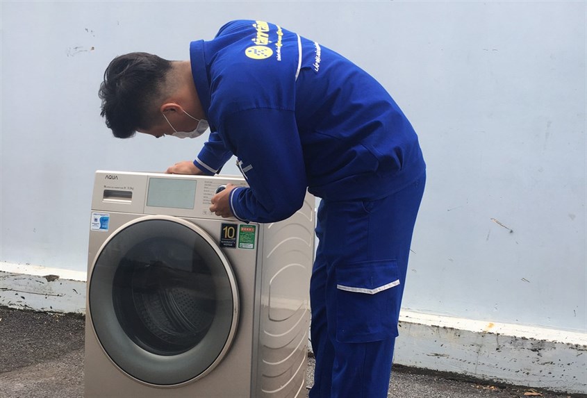 Bạn nên bảo dưỡng định kỳ máy giặt từ 12 - 18 tháng/lần