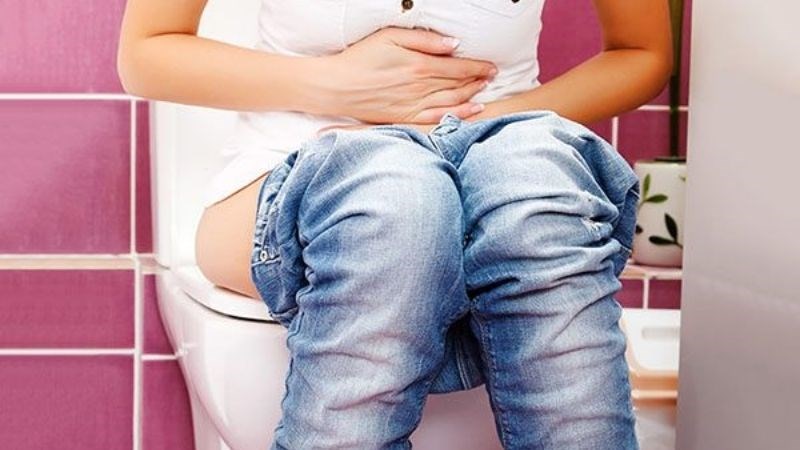 Bị táo bón hay trĩ cũng gây đau hậu môn