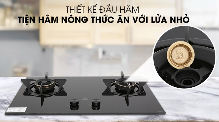 Bếp ga âm Electrolux EHG7230BE cho phép bạn hâm nóng, ninh hoặc hầm thức ăn dễ dàng với đầu hâm đi kèm Bếp ga âm Electrolux EHG7230BE cho phép bạn hâm nóng, ninh hoặc hầm thức ăn dễ dàng với đầu hâm đi kèm