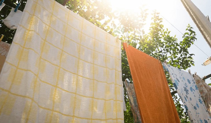 Hang clothes in a ventilated area to prevent musty smells
