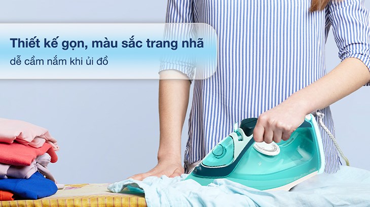 Bàn ủi hơi nước Philips DST3030/70 2400W có thiết kế sang trọng phối cùng màu sắc trang nhã, thanh lịch