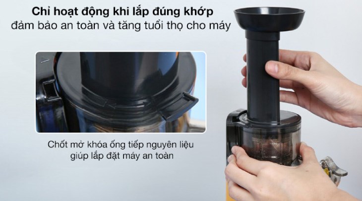 Máy ép chậm AVA JR-319 chỉ hoạt động khi cối xay được lắp đúng, đảm bảo an toàn khi sử dụng và tăng tuổi thọ cho máy​ 