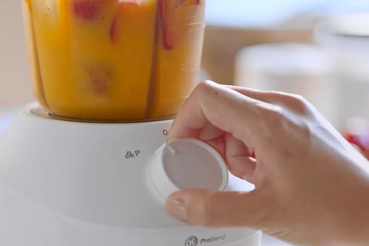 Máy xay sinh tố Philips phù hợp với các cá nhân, gia đình, cơ sở kinh doanh có nhu cầu xay đa dạng thực phẩm, nhuyễn mịn 