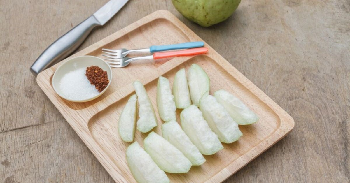 Bà bầu ăn ổi được không? 14 lợi ích tuyệt vời từ trái ổi cho bà bầu