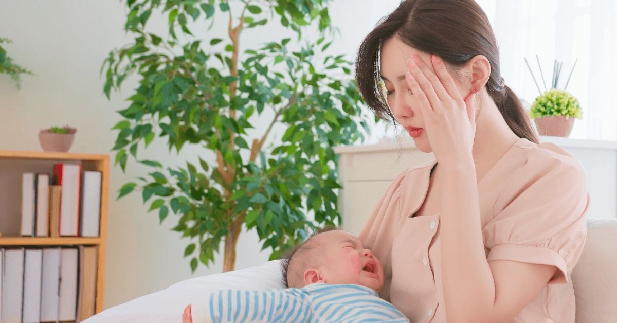 Trầm cảm sau sinh: Nguyên nhân, biểu hiện và hướng điều trị