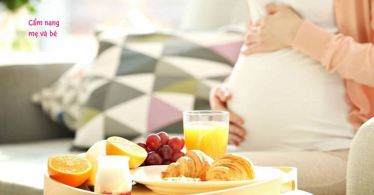 Top 9 những thực phẩm tốt cho bà bầu và những quan niệm sai lầm về chế độ ăn cho bà bầu