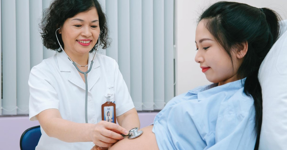 Xét nghiệm sàng lọc 3 tháng đầu thai kỳ cho mẹ bầu gồm những gì?