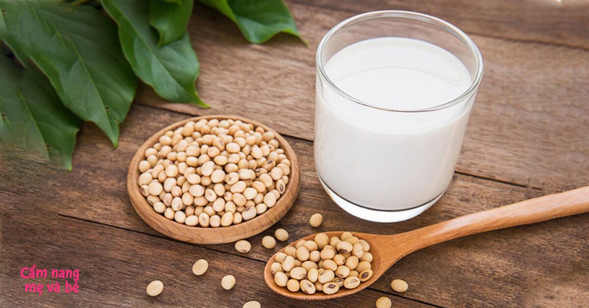 Uống sữa đậu nành mỗi sáng có tốt không? Lợi ích, lưu ý tốt nhất