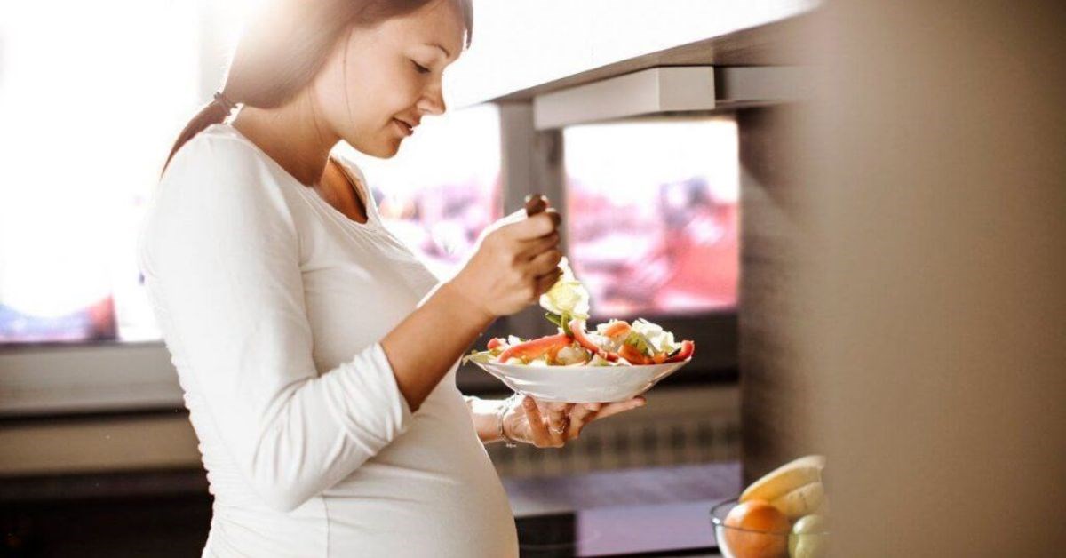 Bà bầu ăn chay được không? Những lưu ý quan trọng khi bà bầu ăn chay