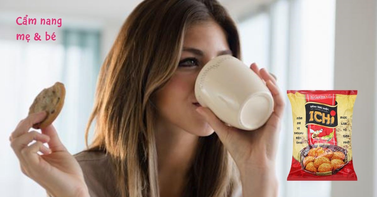 Mẹ sau sinh có được ăn bánh gạo không? Nên ăn loại nào?