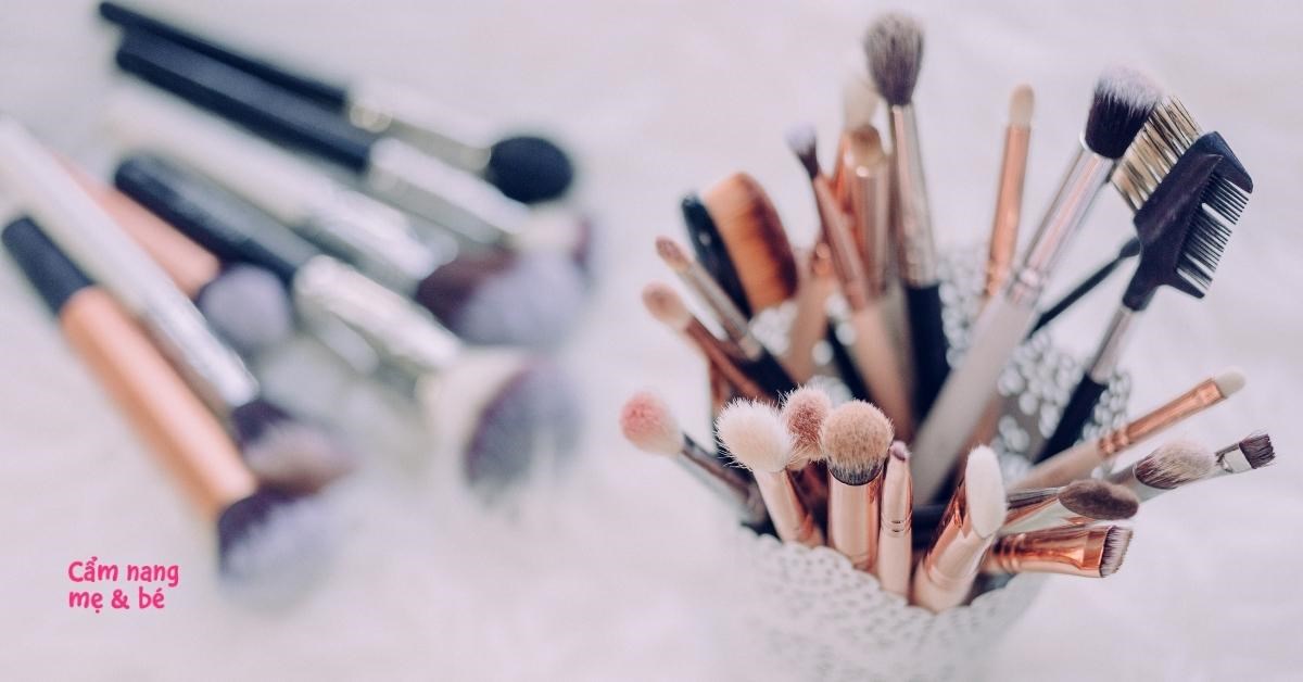 Top 10 cọ đánh kem nền cho lớp nền hoàn hảo nhất hiện nay