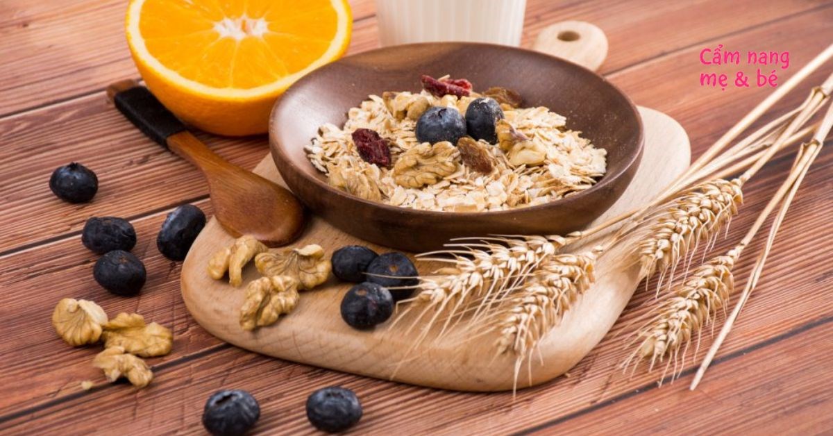 Sau sinh uống ngũ cốc dinh dưỡng được không? Top 10 ngũ cốc lợi sữa mẹ nên biết