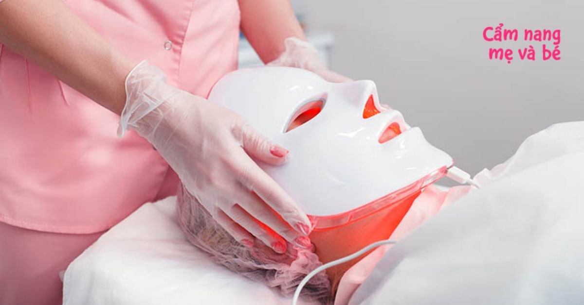 Mặt nạ ánh sáng sinh học nào tốt? Top 7 loại được tin dùng nhất hiện nay