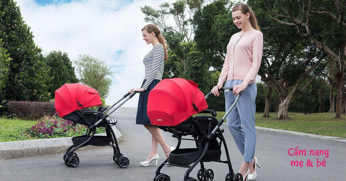 Hệ thống tản nhiệt y khoa kép trên xe đẩy Aprica là gì?