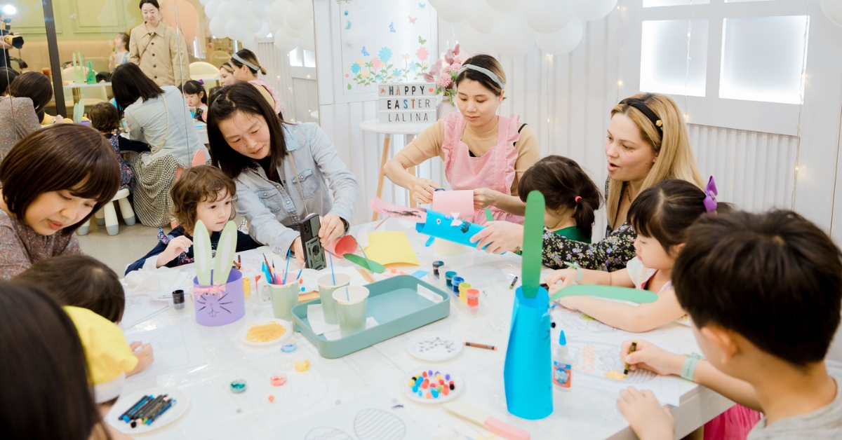 Gợi ý top 10 quán cafe có khu vui chơi cho bé ở Hà Nội được yêu thích nhất dịp hè 2023