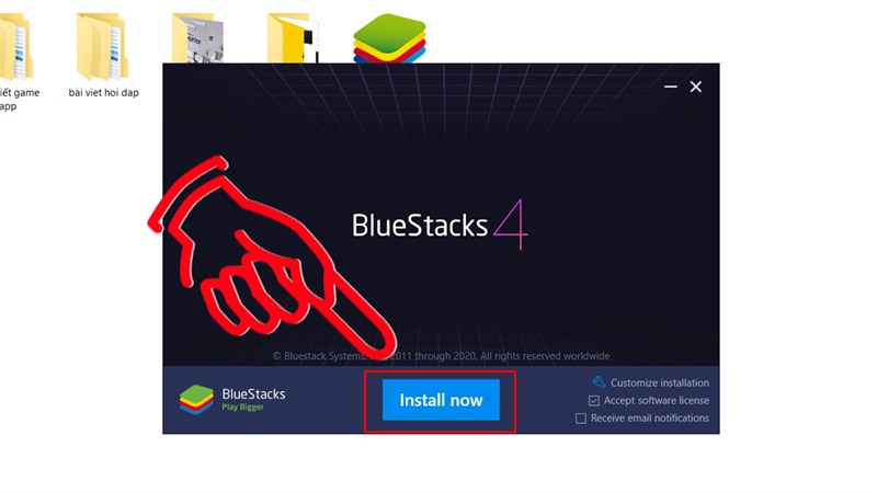 Mở bản c&agrave;i đặt vừa tải về, bấm Install Now.