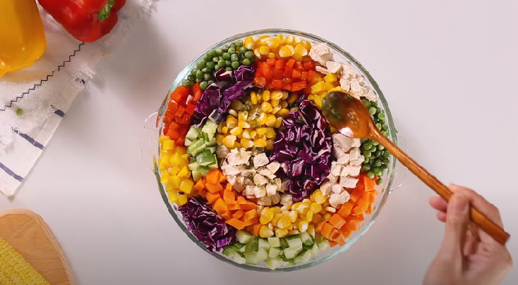 Bước 4 Hoàn thành Salad cầu vồng