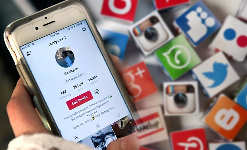 Chia sẻ profile đến c&aacute;c trang mạng x&atilde; hội