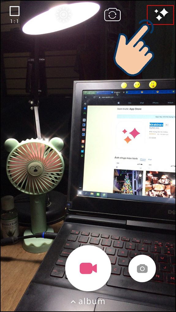 Ở góc trên phía bên phải, bạn hãy chọn vào biểu tượng lấp lánh.