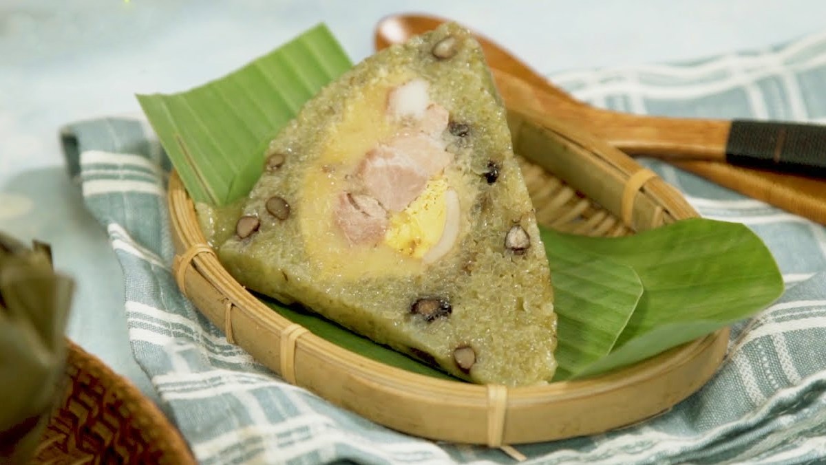 Bánh ú nhân mặn miền Tây