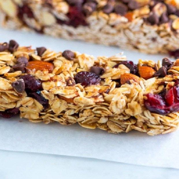 Cách làm Granola bar không cần lò nướng thơm ngon giòn rụm, giảm cân