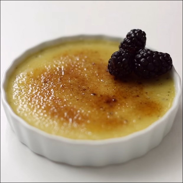 Cách làm kem cháy vị trà sữa - Earl Grey Creme Brulee mịn mượt quyến rũ