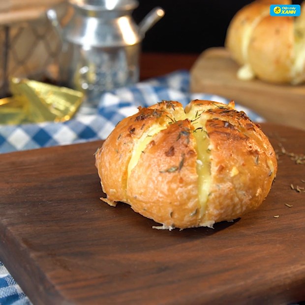 Cách làm bánh mì phô mai bơ tỏi Hàn Quốc đơn giản thơm ngon khó cưỡng