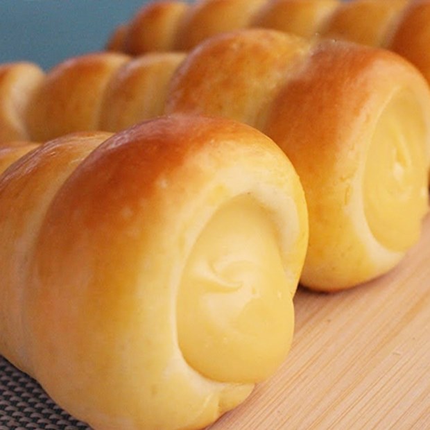 Cách làm bánh mì xoắn ốc thơm ngon, mềm mịn, đơn giản dễ làm