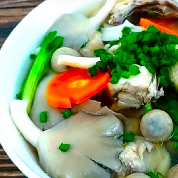 3 cách nấu canh nấm đậm đà thanh mát đơn giản dễ làm