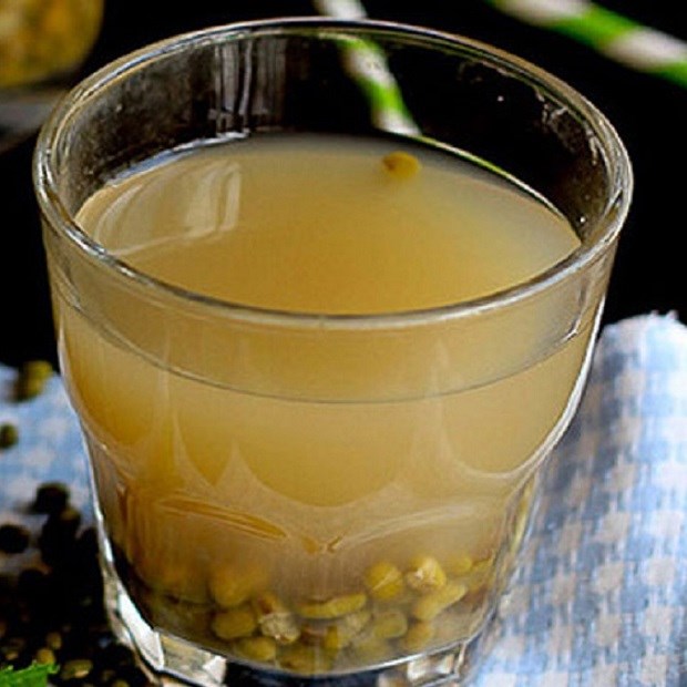 Cách làm nước đậu xanh rang ngon, dễ uống và 7 tác dụng của nó